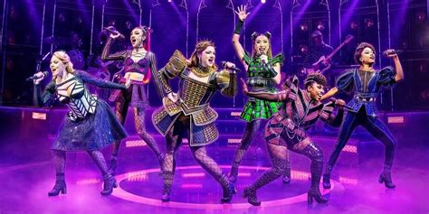six candal|Hit musical ‘Six’ coming to Manila in October .